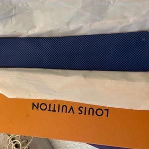 ORIGINAL LOUIS VUITTON TIE